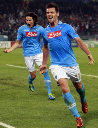 团队精神成 团队精神成